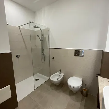 Affittacamere Bullerjanos 3*